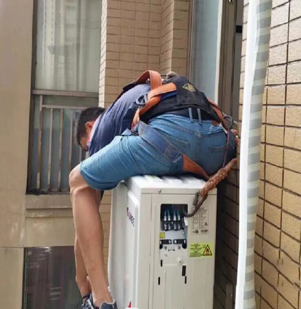 鞍山市空调移机